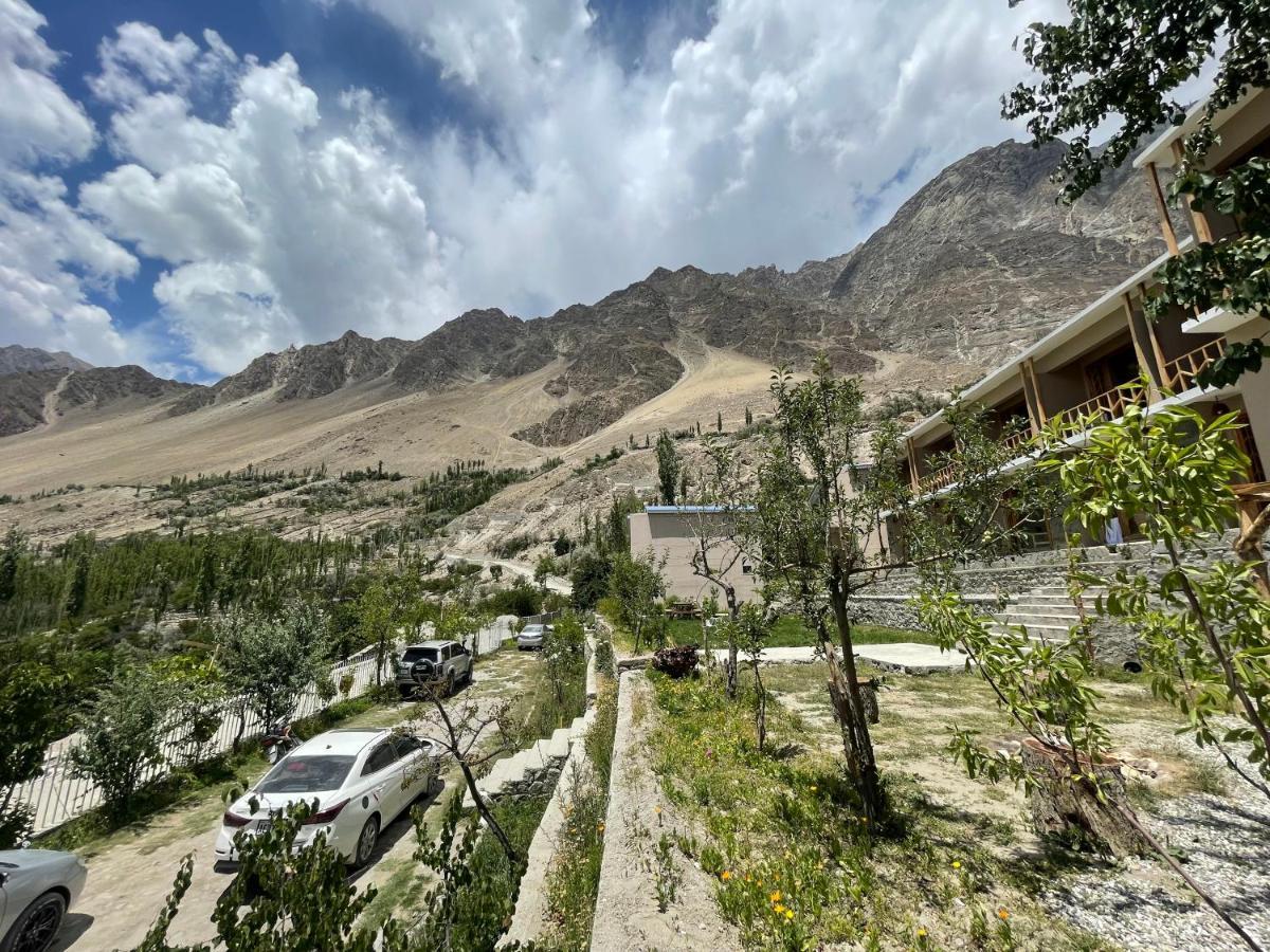 Applegardenhunza 호텔 Aliabad 외부 사진